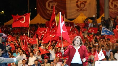 Fatma Şahin: "15 Temmuz, millet iradesinin destanıdır"